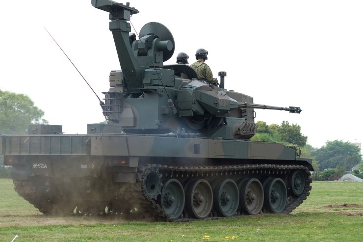 육상자위대의 주력 대공화기 87식 자주고사기관포(87式自走高射機関砲) 네이버 블로그
