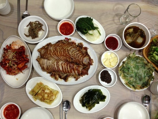 허성준족발보쌈 이미지