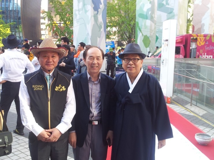 라이브죤 이미지