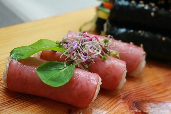 아빠가싸준꼬마김밥 이미지