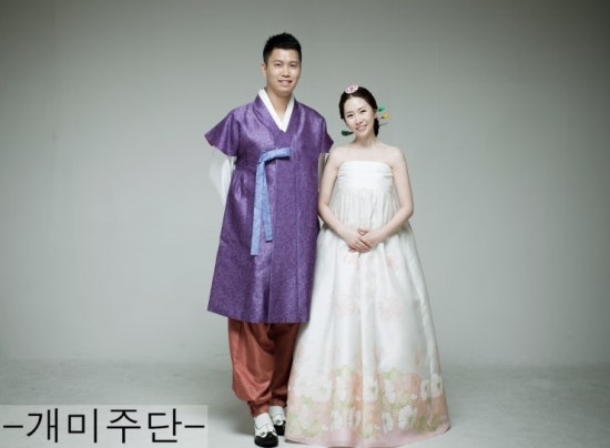 개미한복 이미지