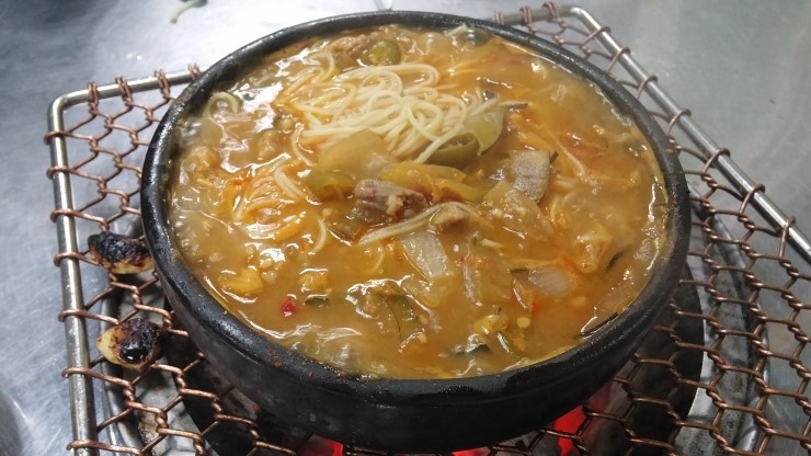 한우고집참숯구이 이미지