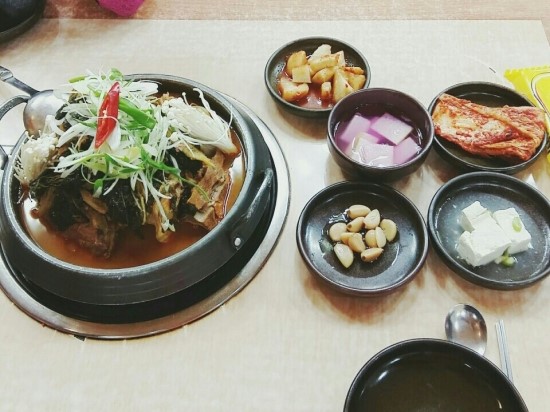 장흥감자탕 이미지