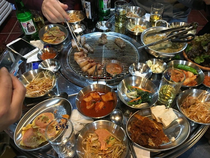 돈먹쇠 이미지