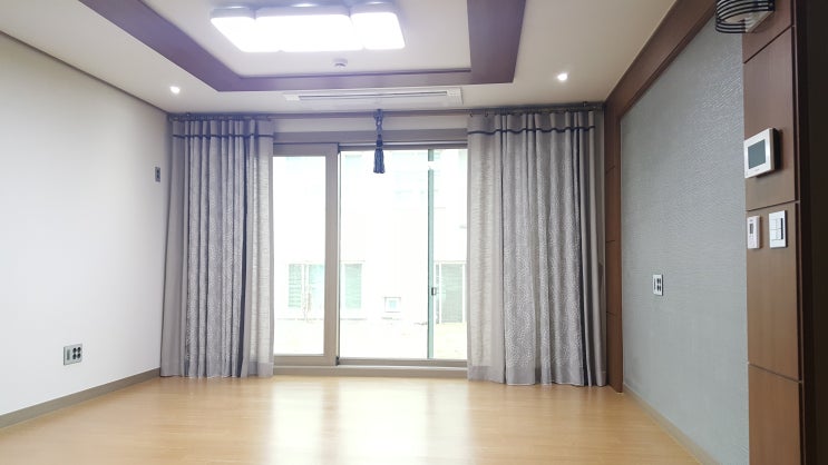 이화커텐장식 이미지