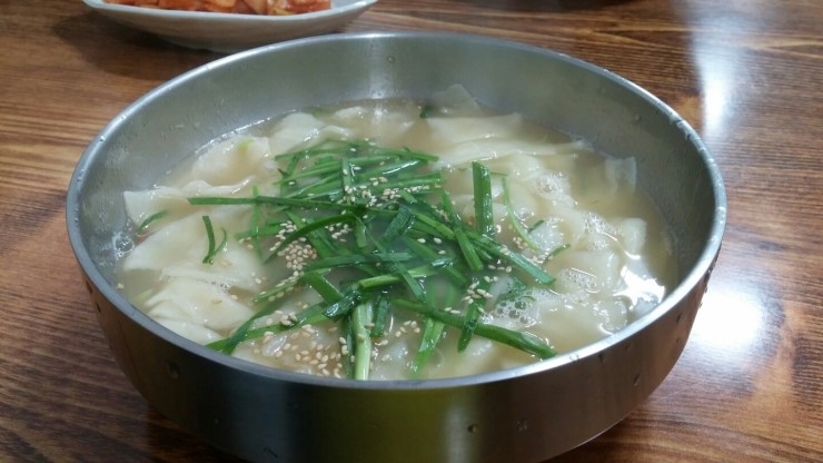 예림손칼국수 이미지