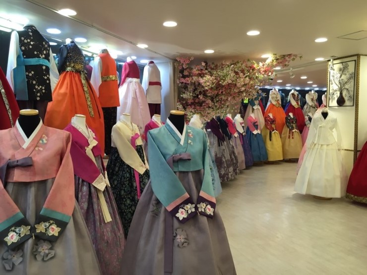 수연한복 이미지