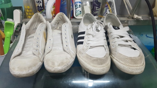 엄마손운동화손세탁 이미지