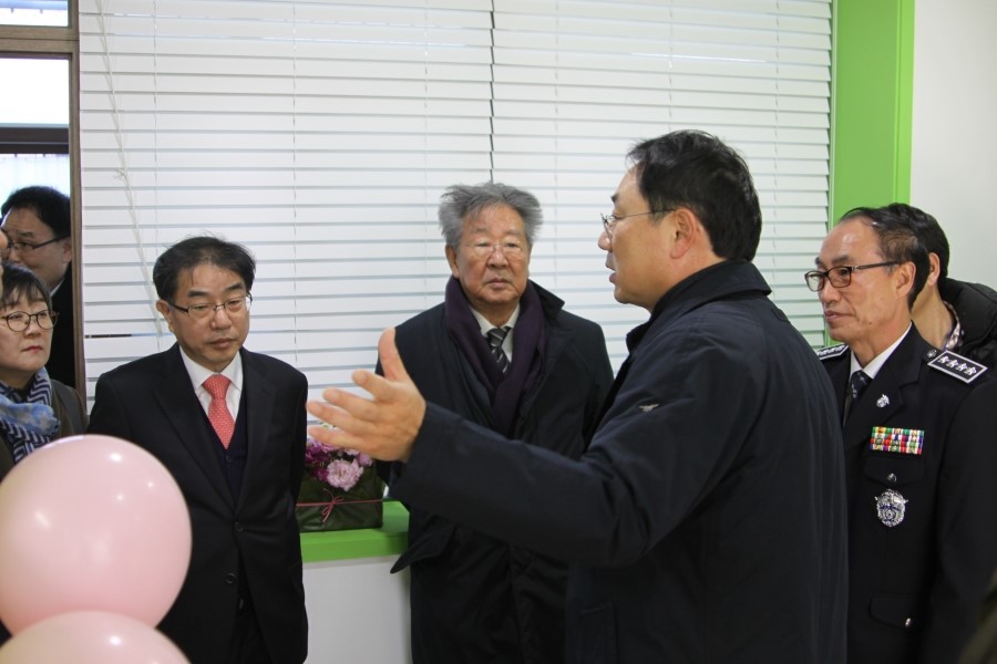 이*헌 이미지