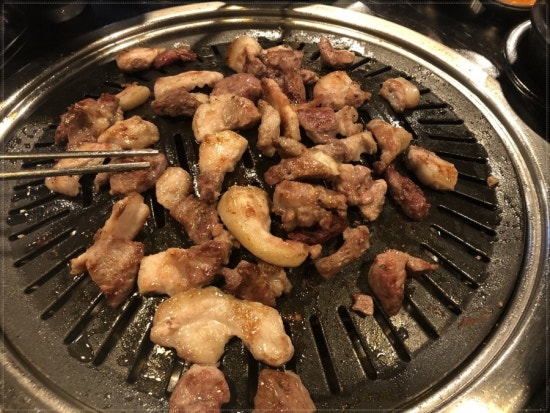 청춘뒷고기 이미지