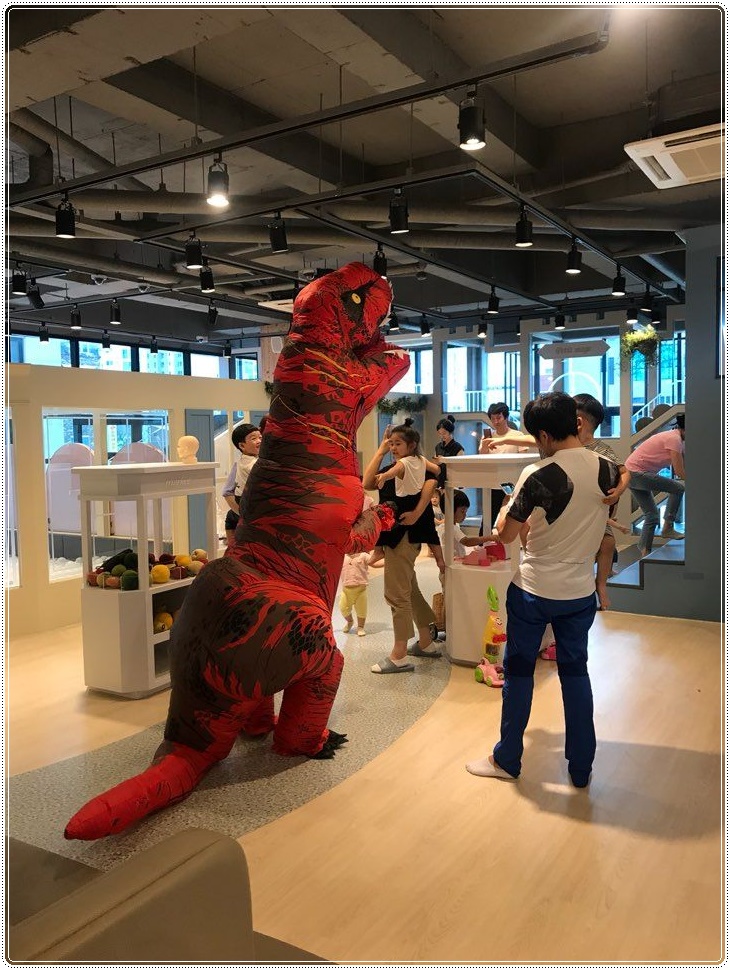 쁘띠아이키즈카페 이미지