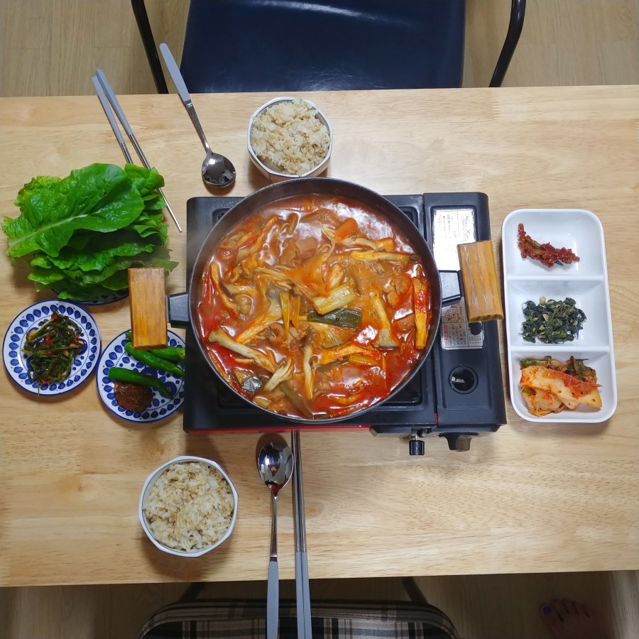 청주 근교 맛집 / 옥산 맛집 백송식당 짜글짜글 포장 : 네이버 블로그