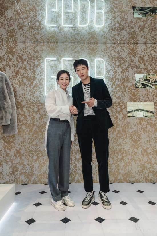 골든크루 이미지