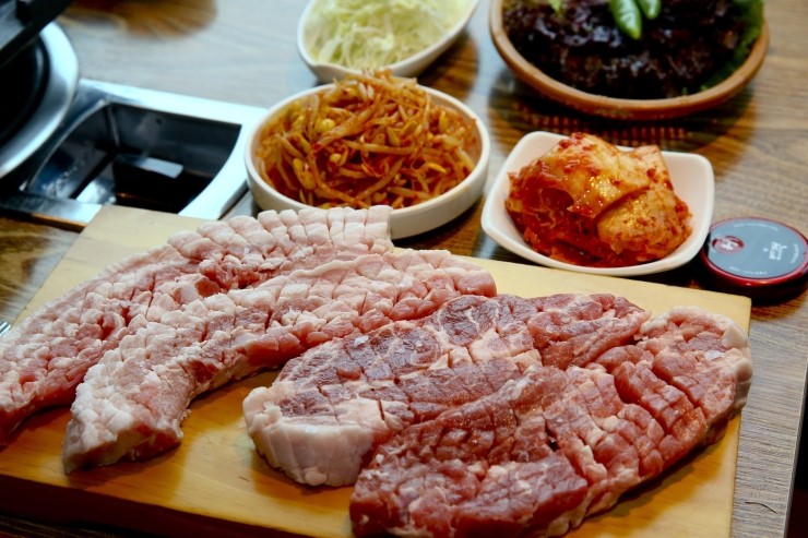 돼랑숙성생고기 이미지