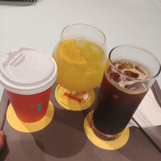 에맥앤볼리오스 이미지