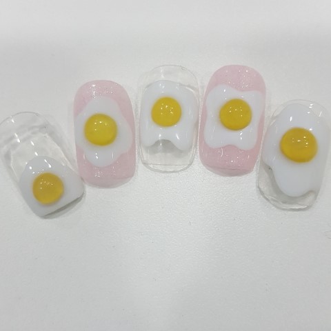 손위에꽃한잔 이미지