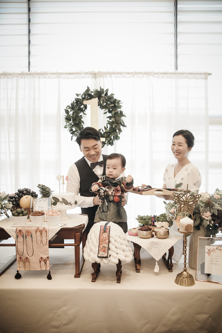 설아돌상앤스튜디오 이미지