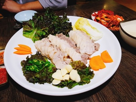 장수왕족발 이미지