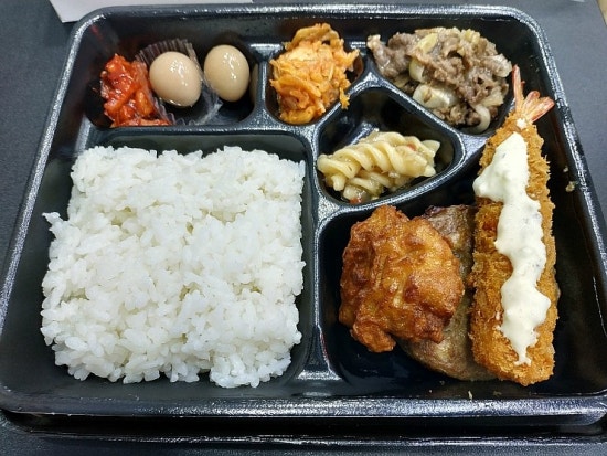 도시락은고기서고기 이미지