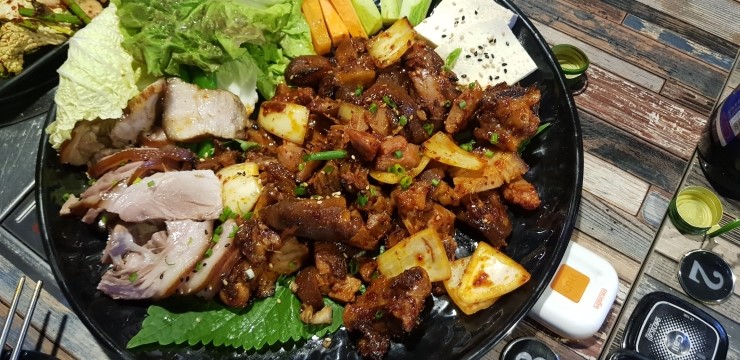 탐라왕족발 이미지