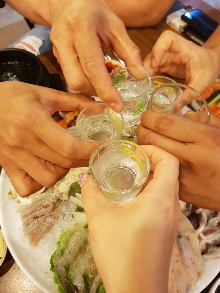 용팔이포차 이미지