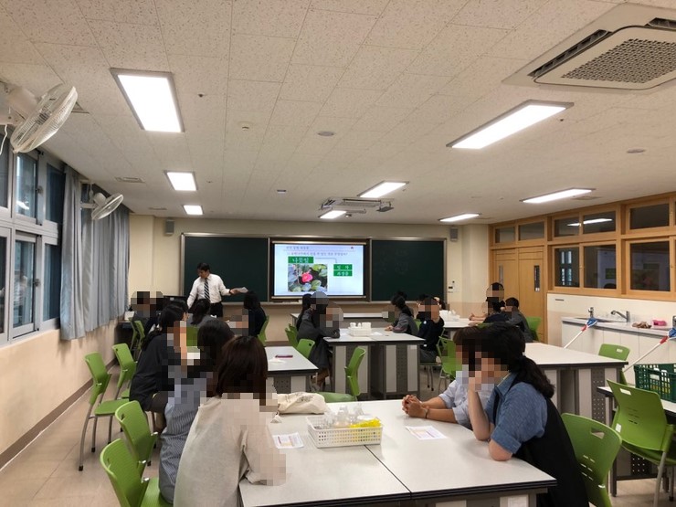 진해냉천중학교 이미지