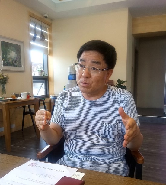 지리산흑돼지복있는농장 이미지