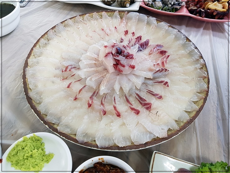갈매기횟집 이미지