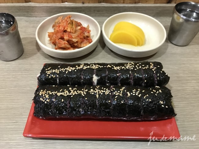 모퉁이김밥 이미지