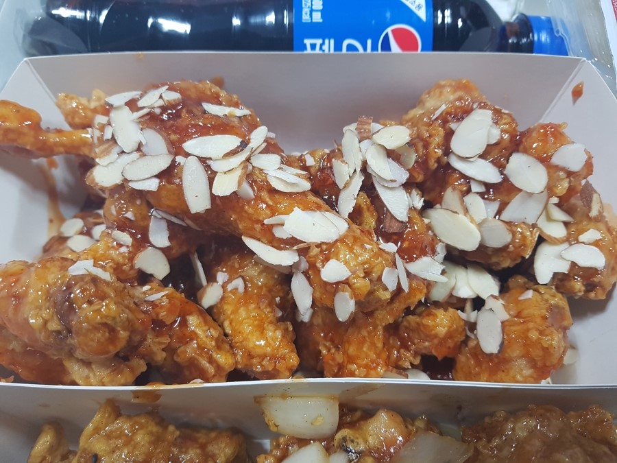 소문난양념치킨 이미지