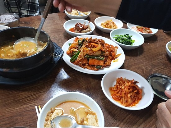 맛나모듬식당 이미지