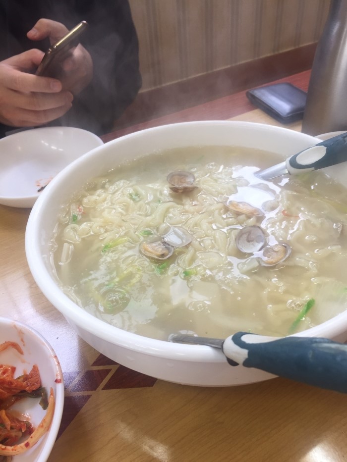 사랑방손칼국수 이미지