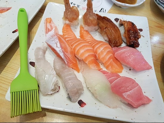 맛나모듬식당 이미지