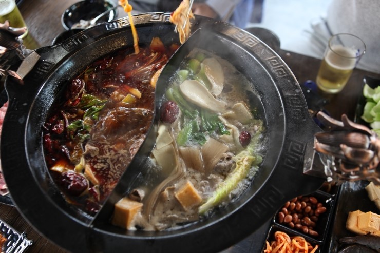백두산양꼬치샤브샤브 이미지
