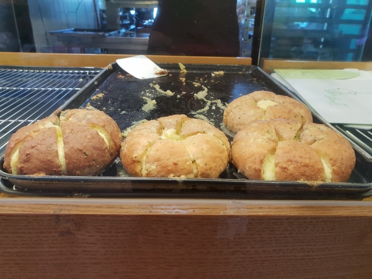 팡파미유성남마늘빵 이미지