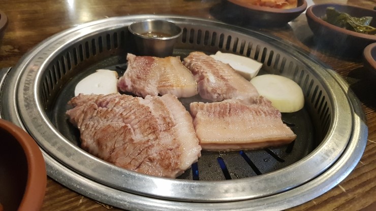 제주충세흑돼지 이미지