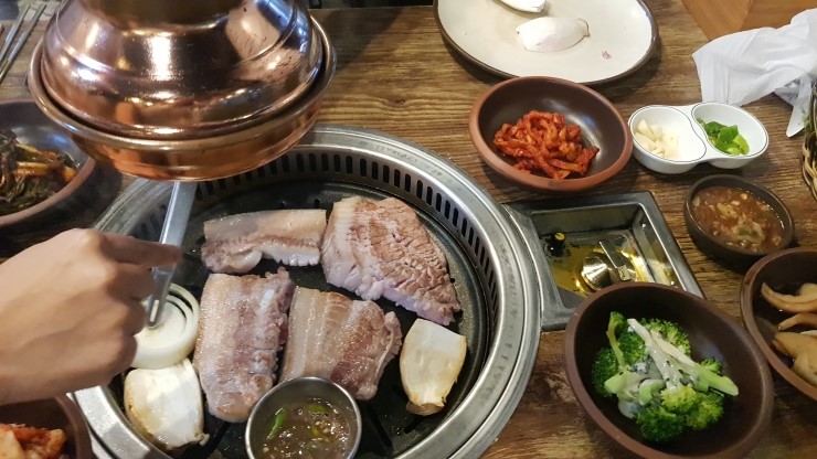 제주충세흑돼지 이미지