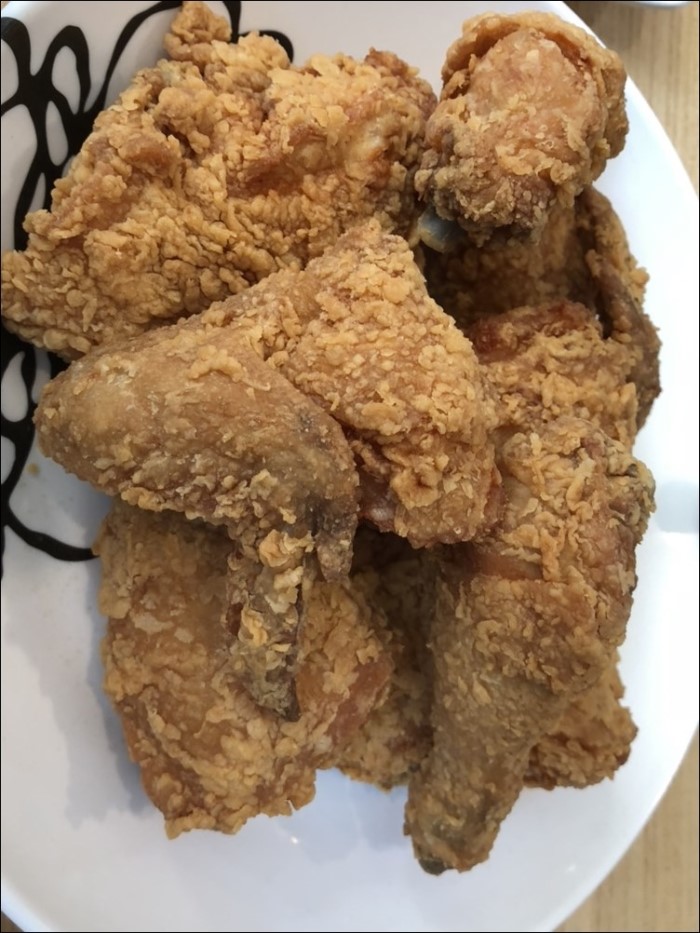 부어치킨 이미지