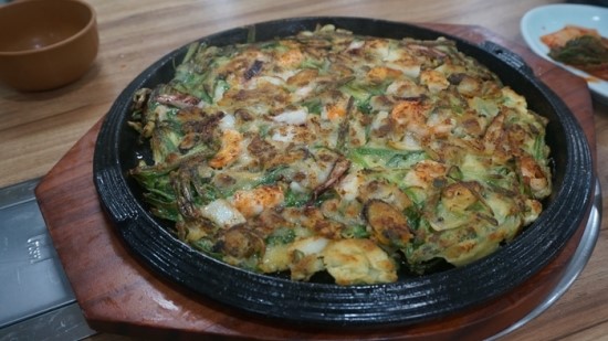 전통우리밀칼국수전문 이미지