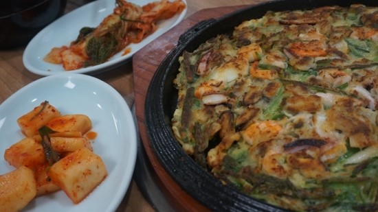 전통우리밀칼국수전문 이미지