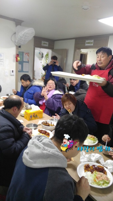 작은행동한사랑 이미지