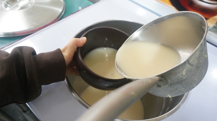 전통우리밀칼국수전문 이미지
