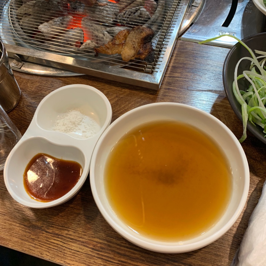 밤새먹소 이미지