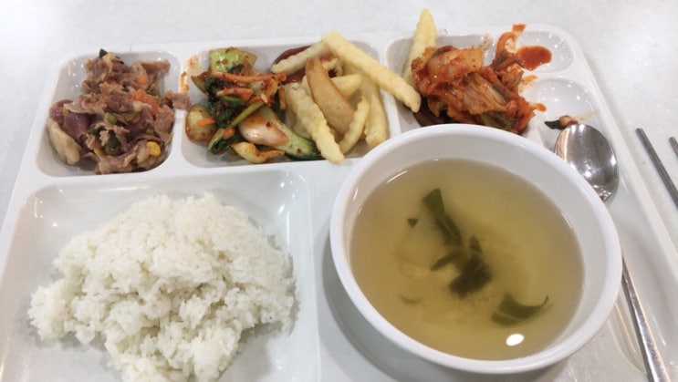 꼬물상점 이미지