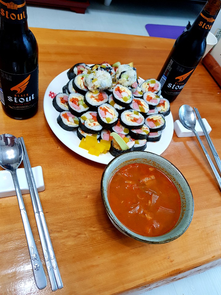 땡초김밥 이미지