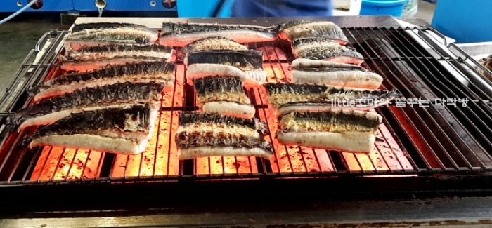 수암봉토담집 이미지