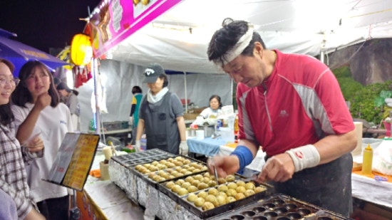 불타는닭꼬치 이미지