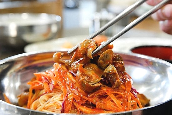 사계절잔치국수 이미지