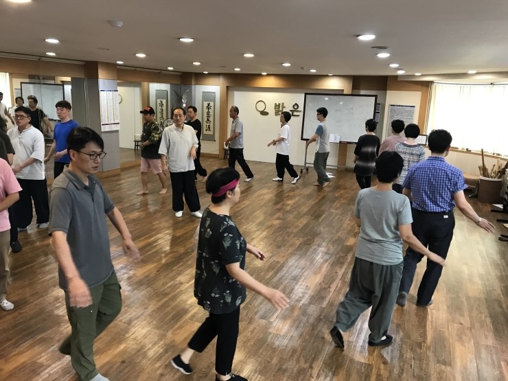 기공 이미지