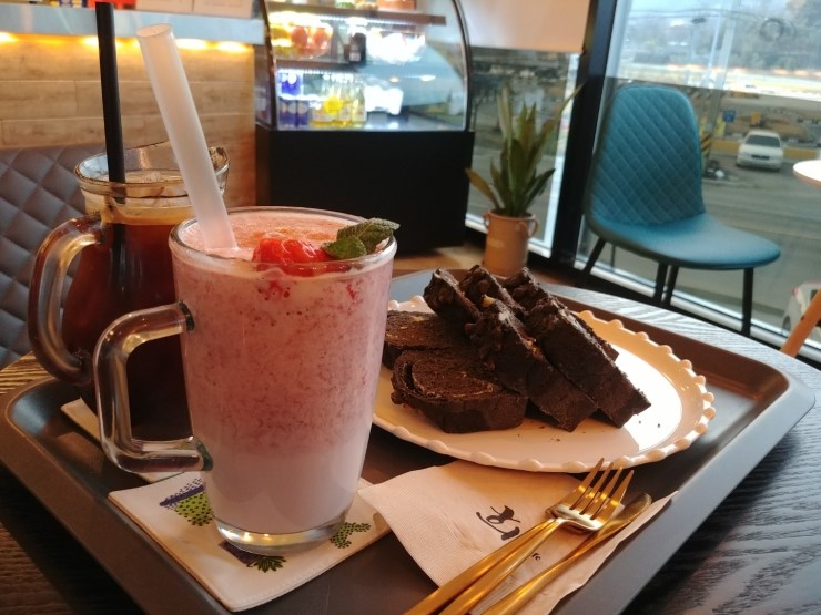 희 카페 이미지
